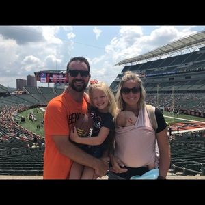 Meet your Posher, Jennifer